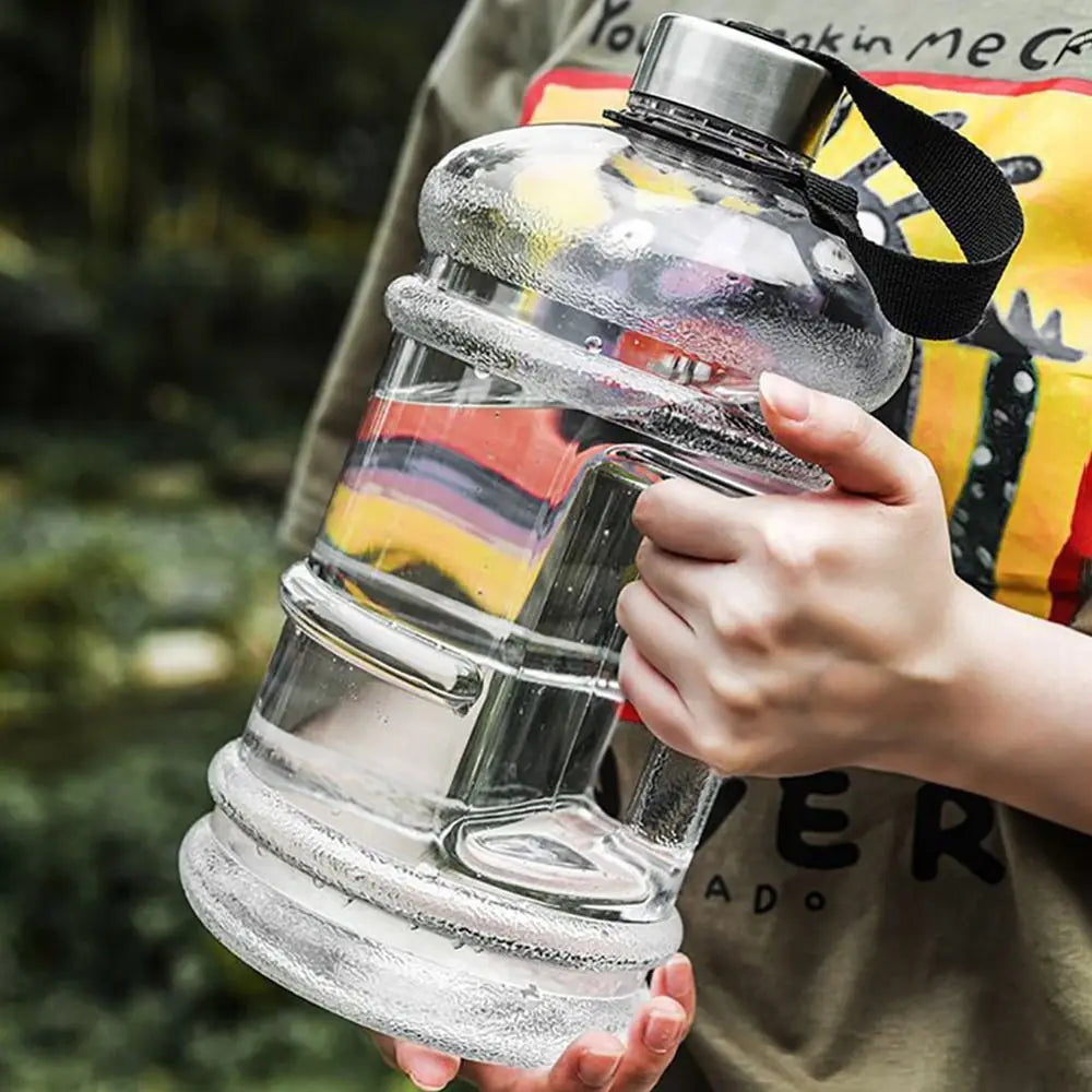 New 2L PETG Large Capacity Water Bottle Training Sports Workout Drink Bottle Shaker Bottle With Handle Outdoor Gym Gallon Bottle
