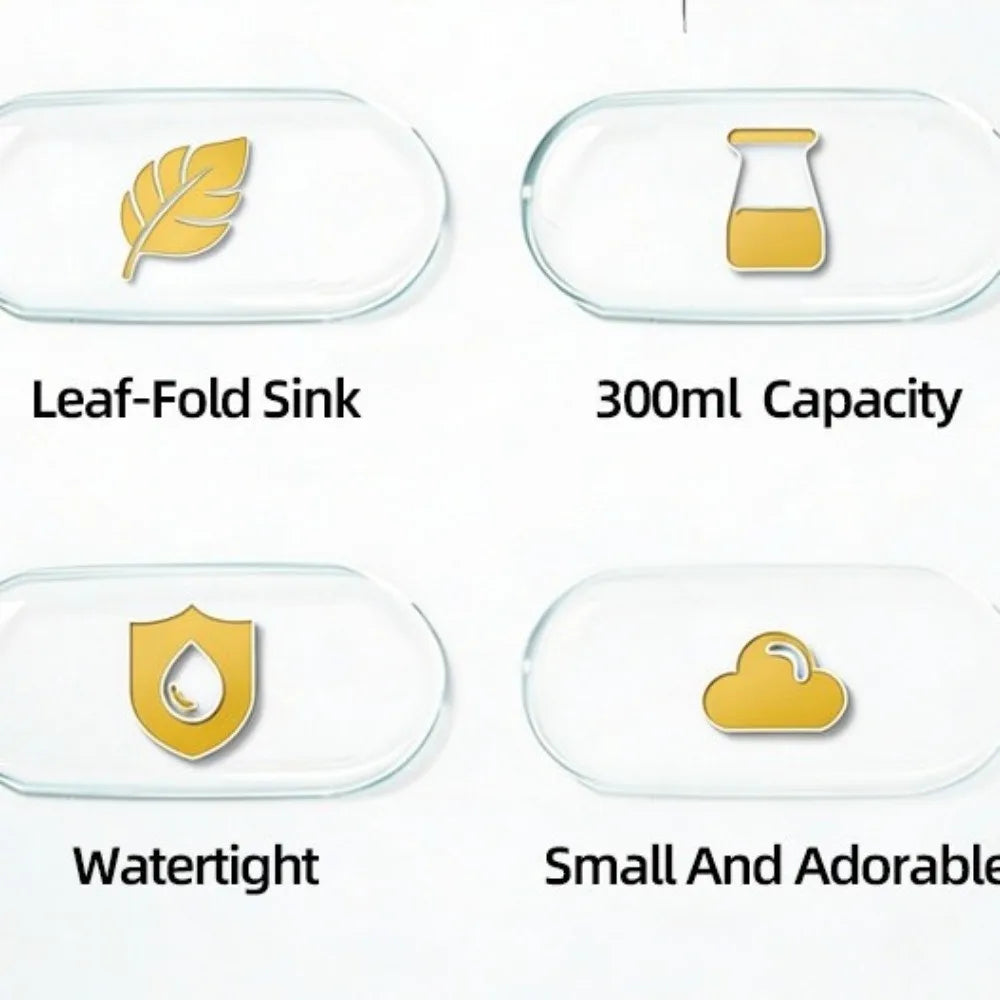 2-In-1 Leaf-shaped Pet Water Bottle 300ML Foldable Pet Water Dispenser with Lanyard Dog Outdoor Water Cup Pet Outdoor Activities